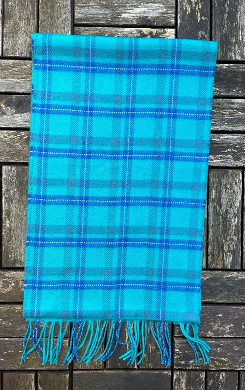 bright_blue_cashmere_scarf_50ecd951-bfb9-408a-a915-8b2ec72de663.jpg