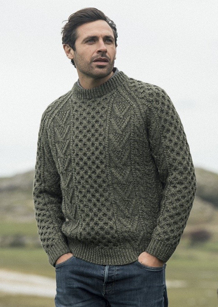 green_handknit_mens_sweater_1_f8941a2c-7f50-44b2-9d09-4caece5fbccb.jpg