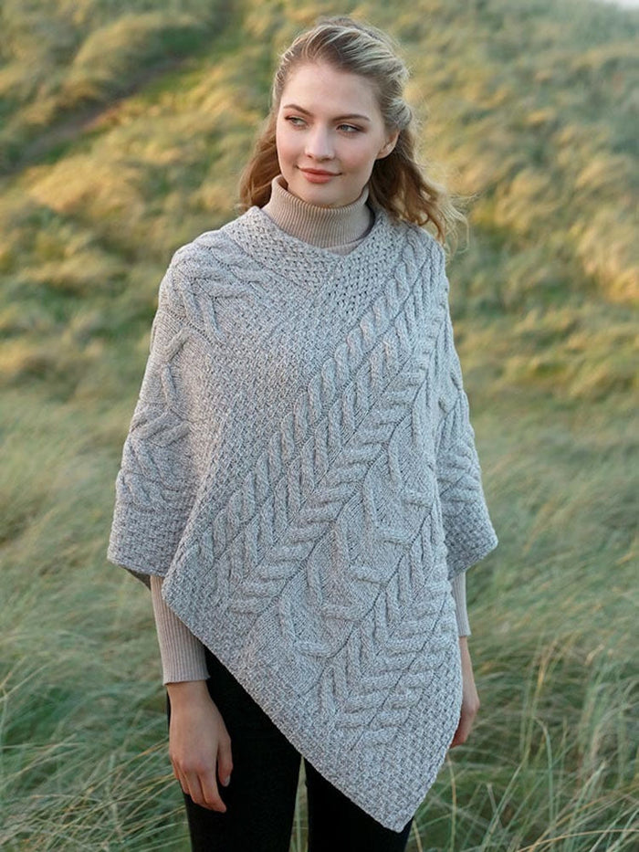 aran_super_soft_poncho_oatmeal_b676_e9feffc5-c78b-49ae-ab5d-2f7dd0a2505c.jpg