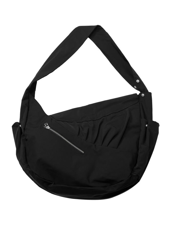 ARCcc-waterproof-17-inch-laptop-crossbody-bag-black7