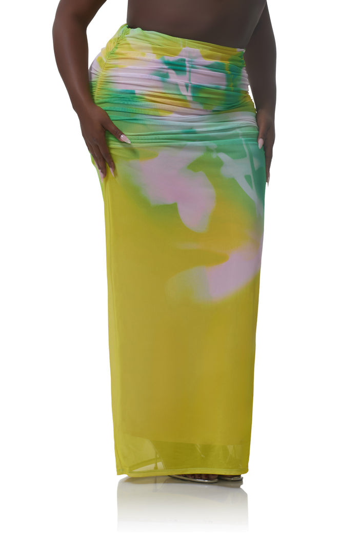bevin-skirt-sunblur-blossom