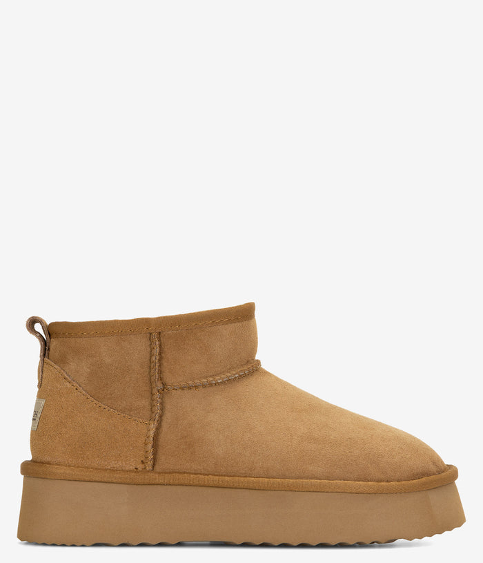 Burleigh Platform Shorty Twinface Sheepskin Boot - Chestnut