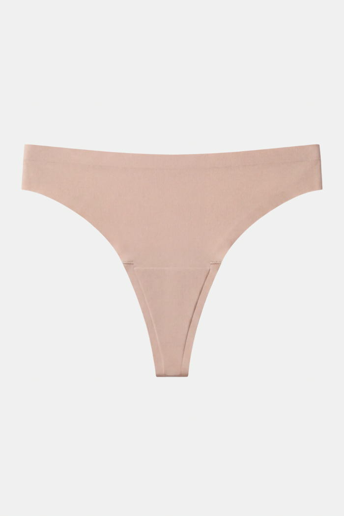 Camel-No Thong