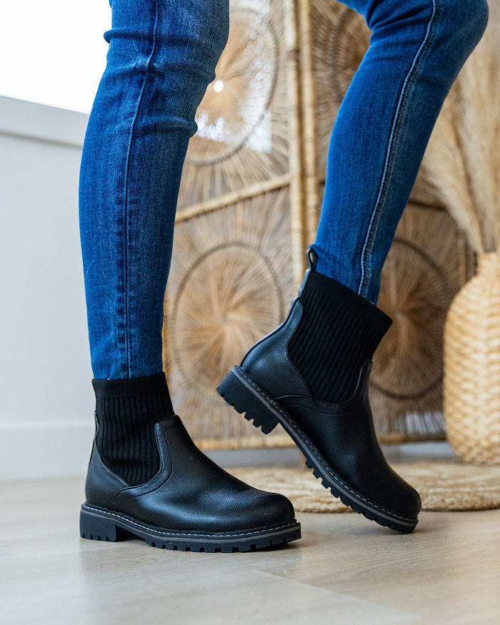 Corkys Cabin Fever Bootie 2 - Black FINAL SALE Corkys Footwear