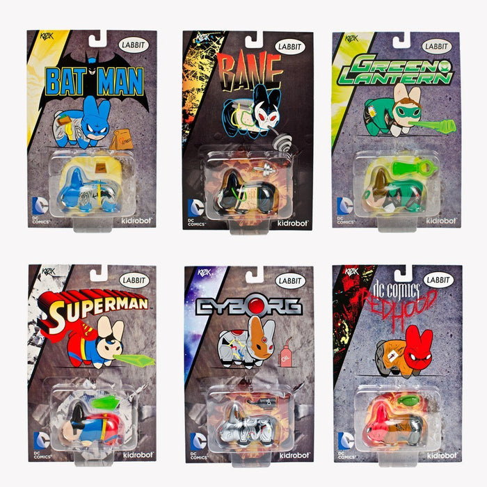 Green Lantern DC Labbit vinyl figure by Warner Bros., 2.5 inches tall, featuring a vibrant green design and detailed comic-inspired artwork.