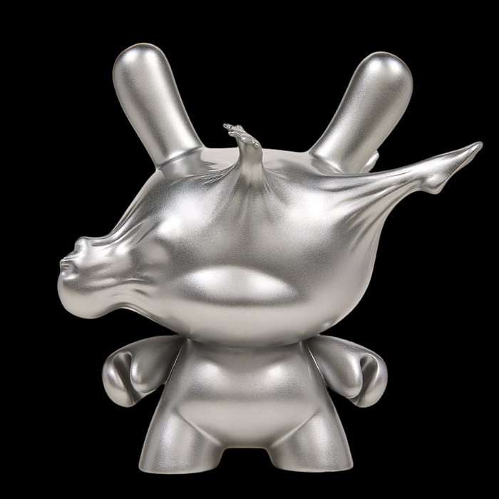 8-inch metallic silver resin Dunny figure by WHATSHISNAME, Breaking Free limited edition for DCON 2022.
