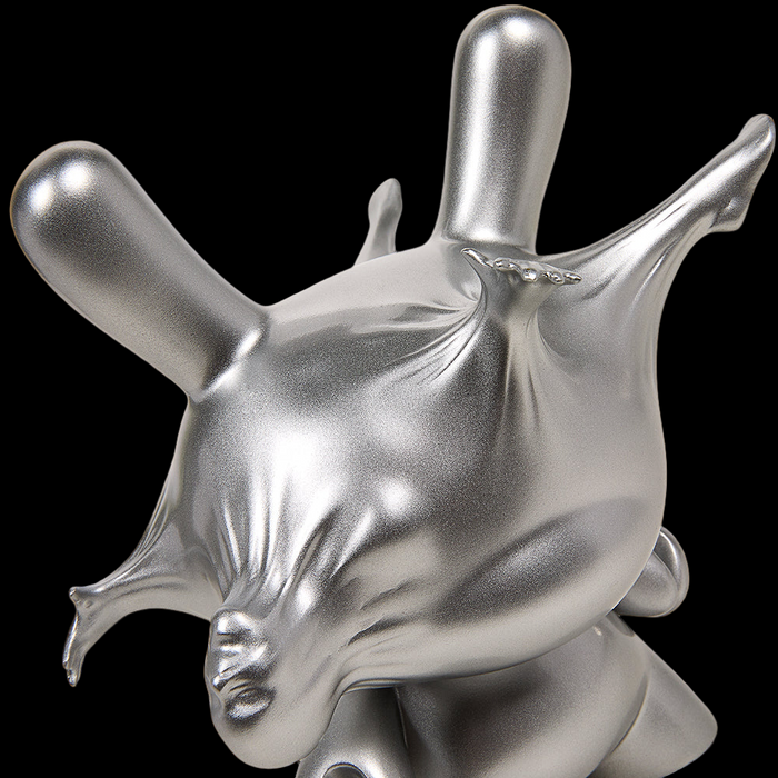 8-inch metallic silver resin Dunny by WHATSHISNAME, limited edition Breaking Free figure for DCON 2022.