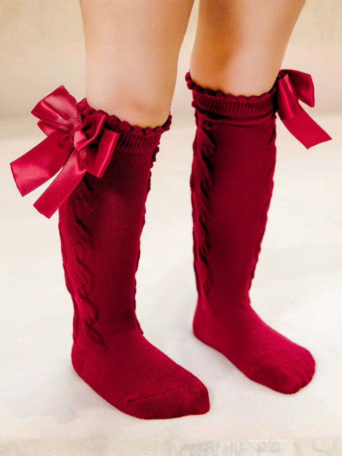 Delicate Touch Knee Burgundy High Ribbon Socks