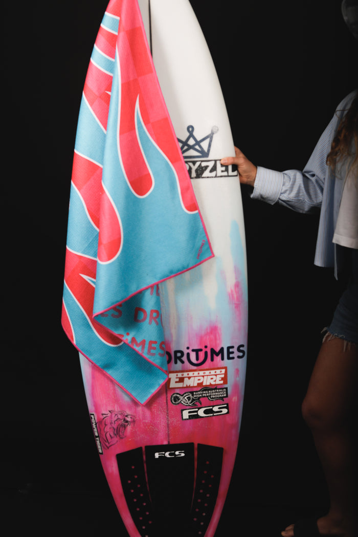 DT26 | Checkered Flame Beach Towel
