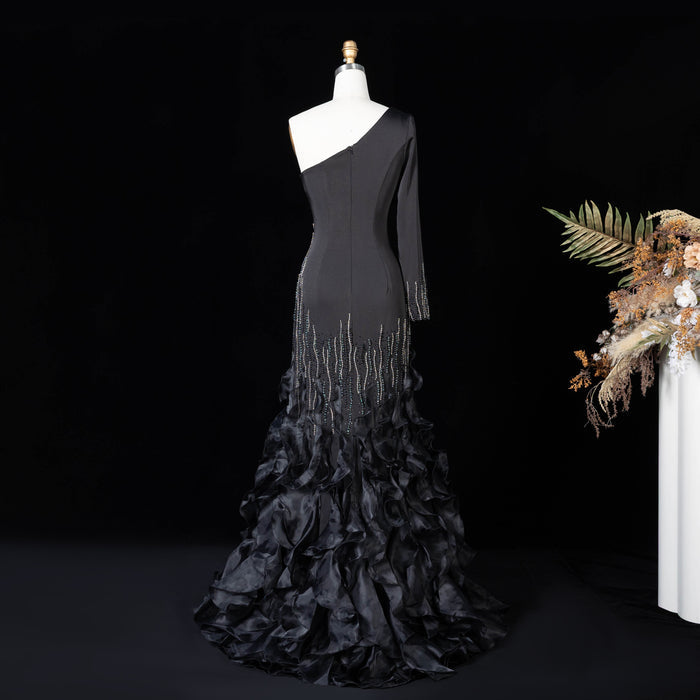 Elegant Black One Shoulder Long Sleeve Evening Dress with Crystal Fringe SS596