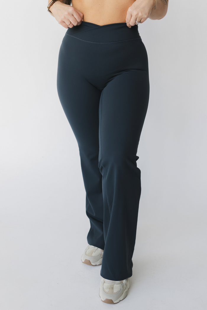 Essentials Flare Pant