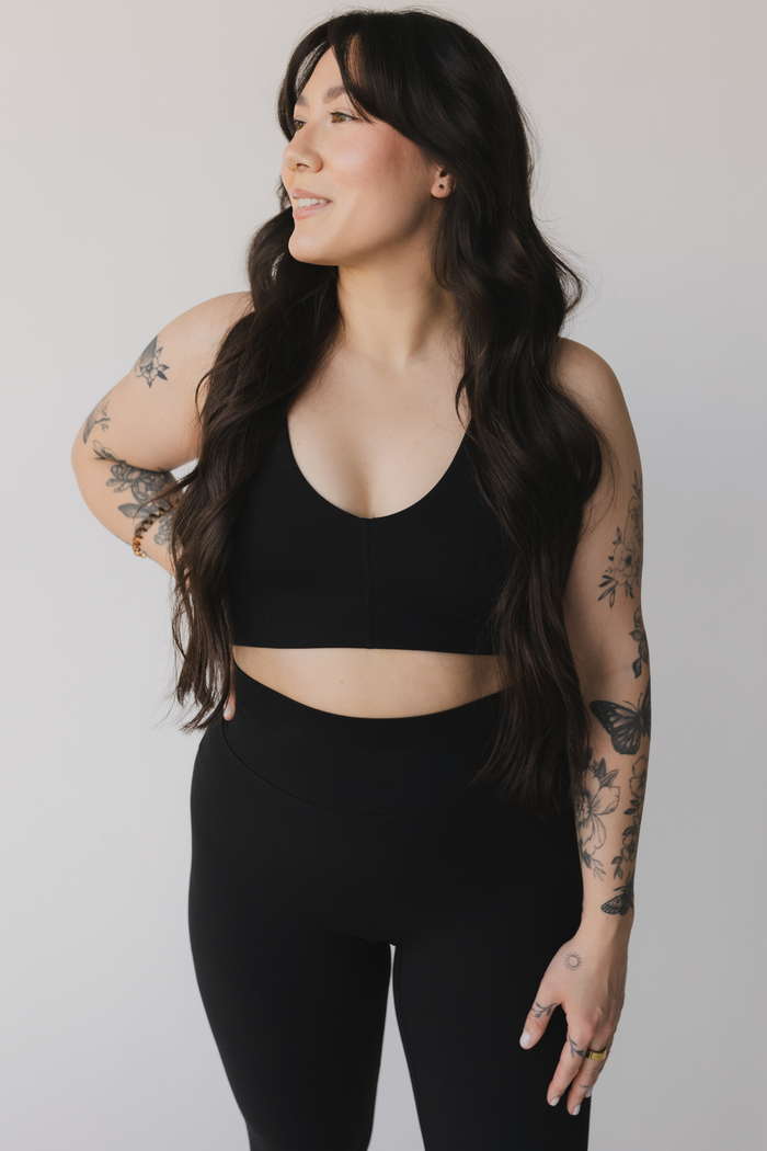 Essentials Twist Bra