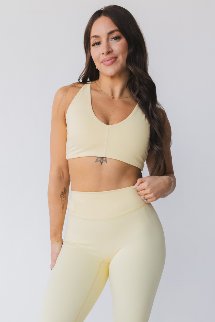 Essentials Twist Bra