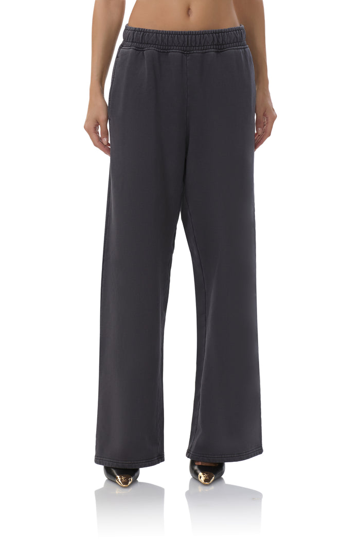 finely-straight-leg-sweatpant-onyx