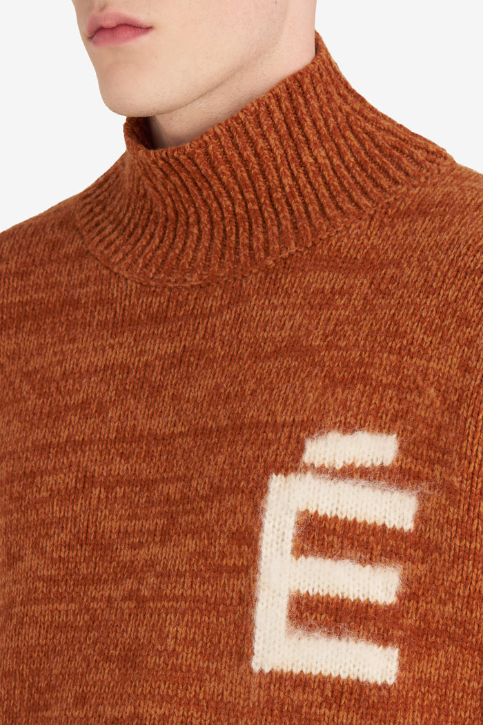 ETUDES STUDIO FUNNEL NECK SWEATER E CAMEL 5