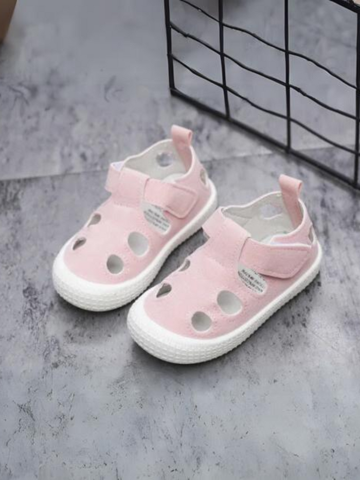 Girls Adorable Polka Dot Sandals By Liv and Mia Mia Belle Girls