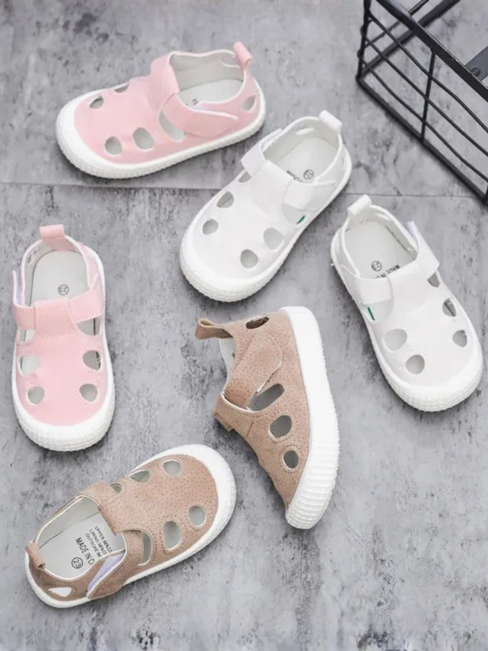Girls Adorable Polka Dot Sandals By Liv and Mia Mia Belle Girls