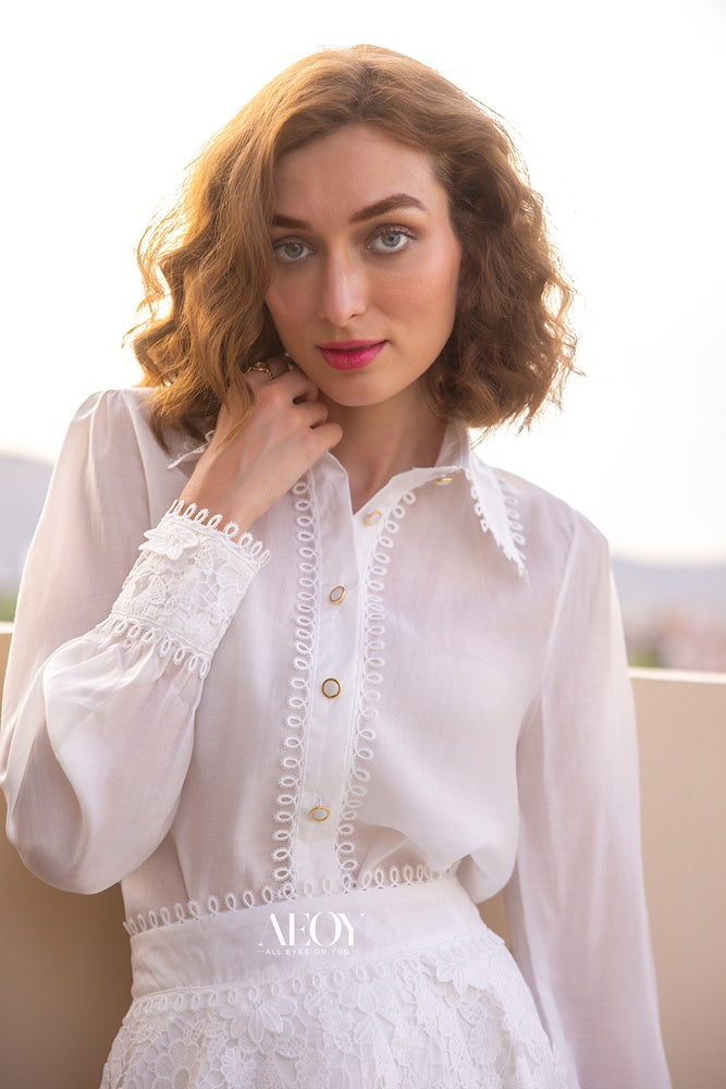Trendy lace skirt co-ord set look