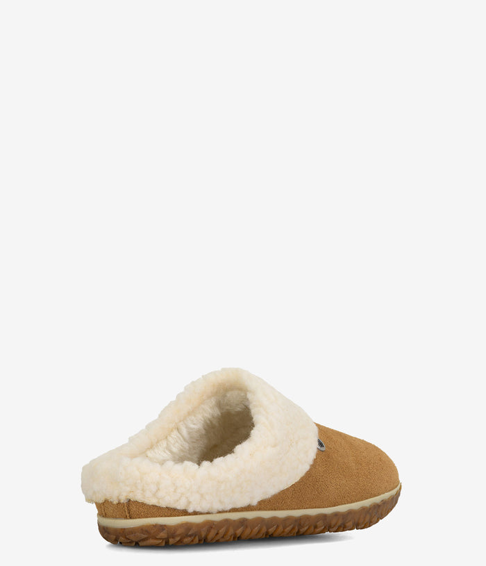 Minnetonka Spruce Slippers - Cinnamon