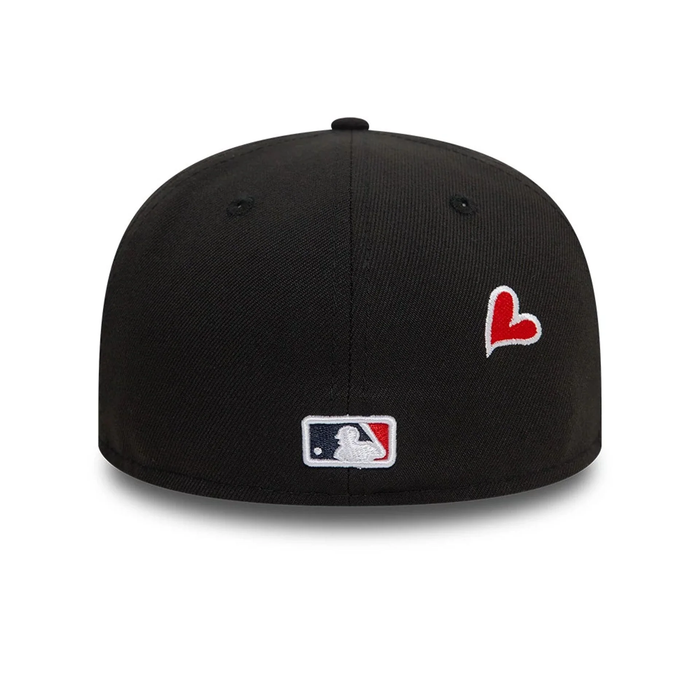 NEW ERA Atlanta Braves MLB Heart Icon Black 59FIFTY Fitted Cap