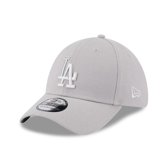 NEW ERA Grey METALLIC Los Angeles Dodgers 39THIRTY Stretch Fit Cap