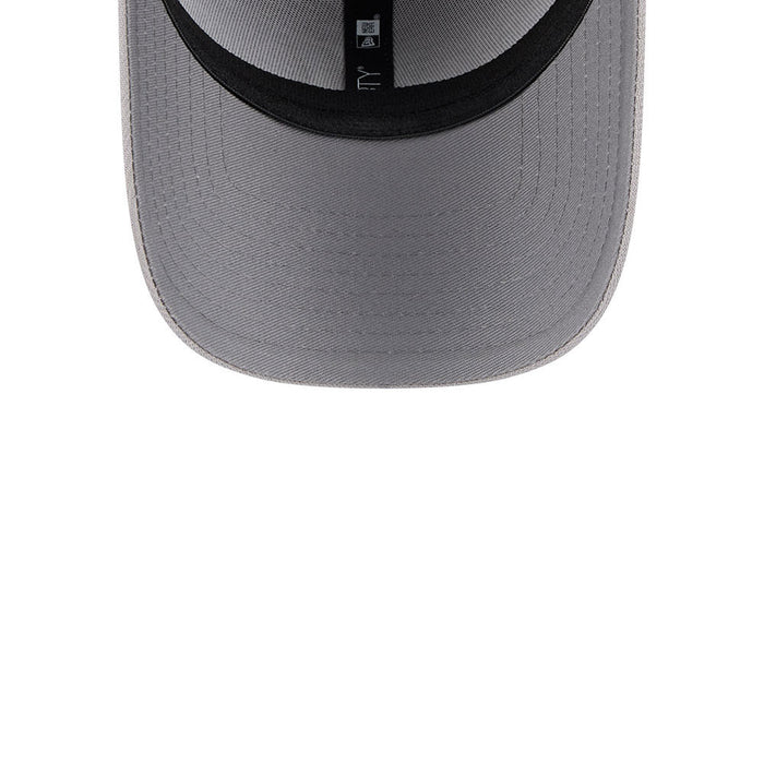 NEW ERA Grey Metallic New York Yankees 39THIRTY Stretch Fit Cap
