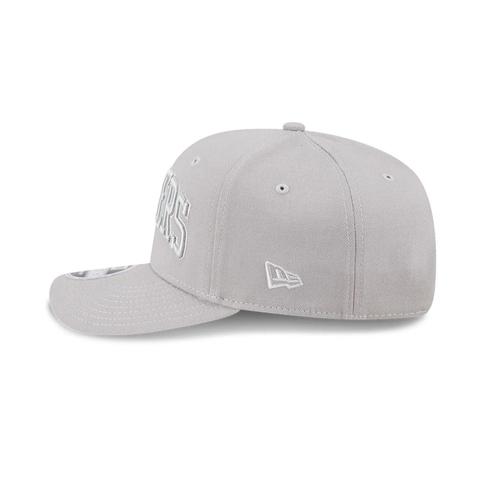 NEW ERA Las Vegas Raiders NFL Script Grey 9SEVENTY Stretch Snap Adjustable Cap