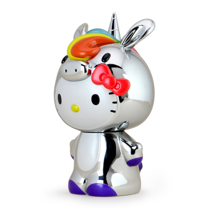 Sanrio Hello Kitty Unicorn 8-inch vinyl art figure in chrome finish, NYCC exclusive limited edition of 250.