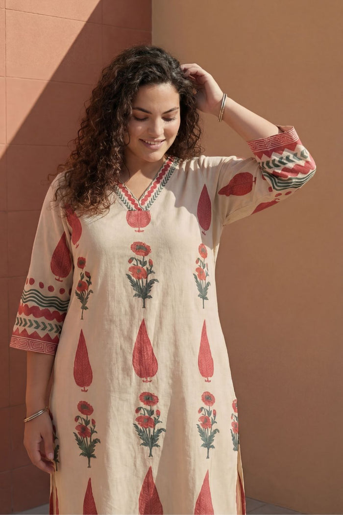Plus Size Beige & Red Mughal Floral Booti Print Cotton V-Neck Kurta
