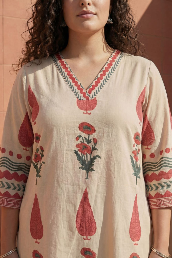 Plus Size Beige & Red Mughal Floral Booti Print Cotton V-Neck Kurta
