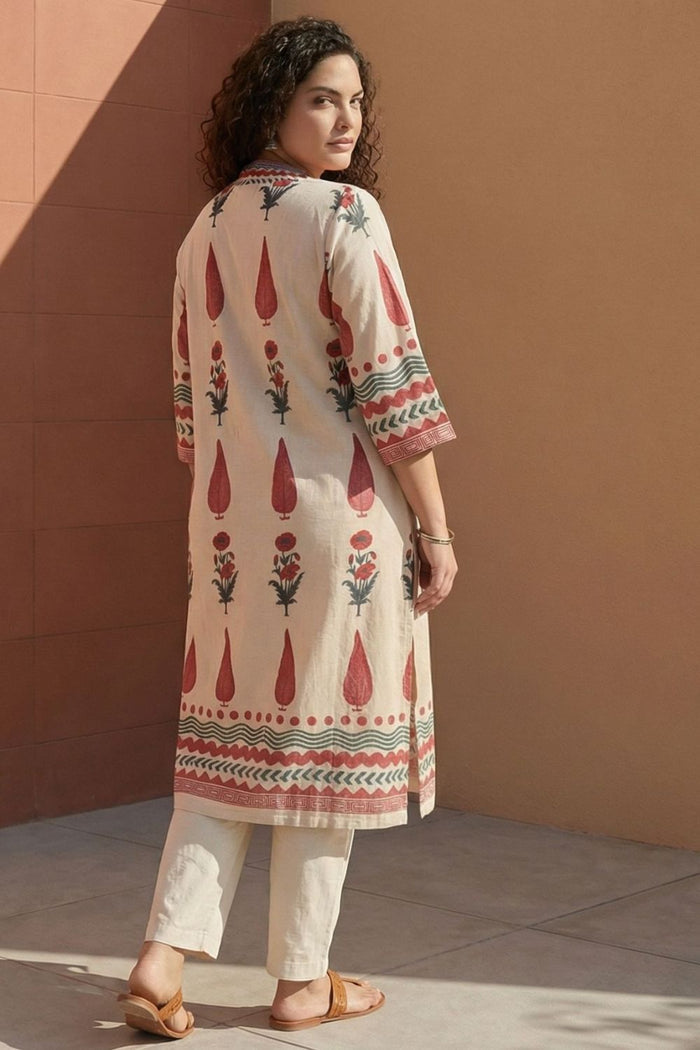 Plus Size Beige & Red Mughal Floral Booti Print Cotton V-Neck Kurta