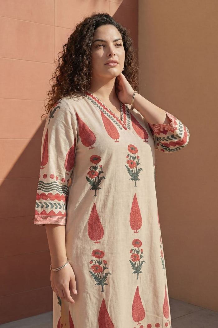 Plus Size Beige & Red Mughal Floral Booti Print Cotton V-Neck Kurta