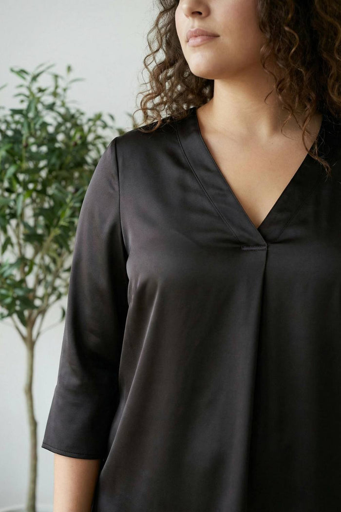 Plus Size Black Satin Centre Pleat Top