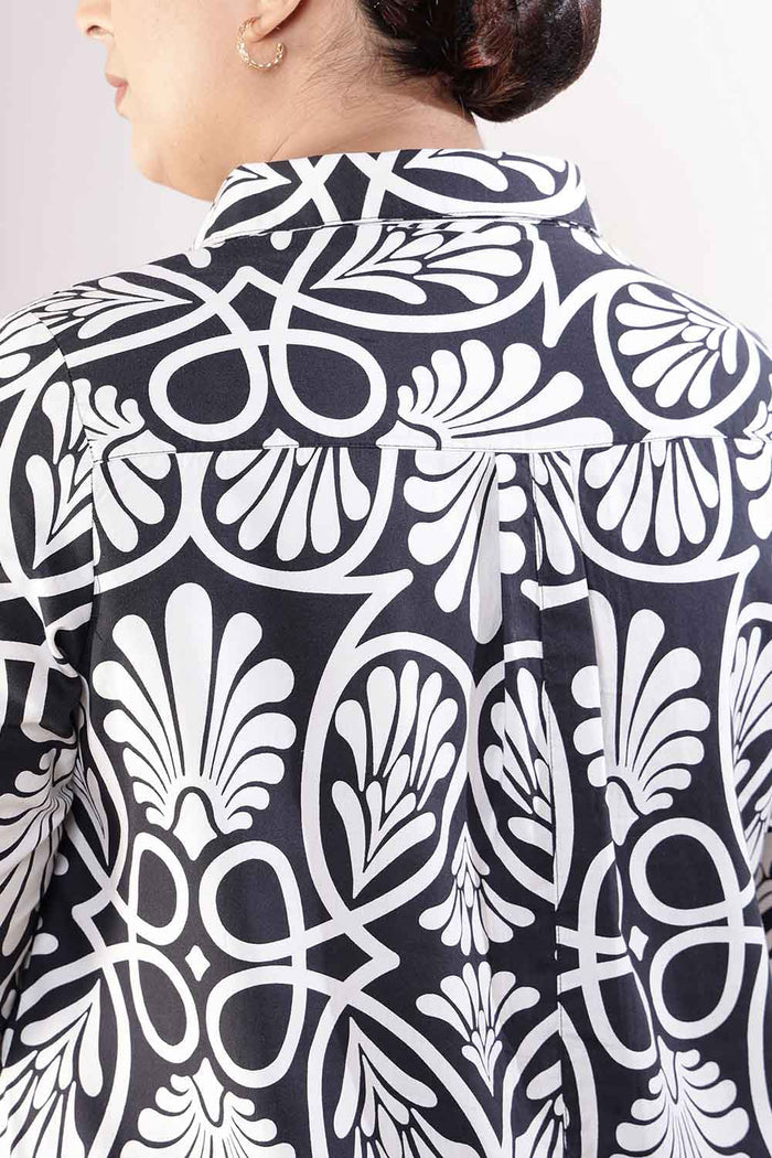 Plus Size Black & White Floral Print Cotton Shirt Dress