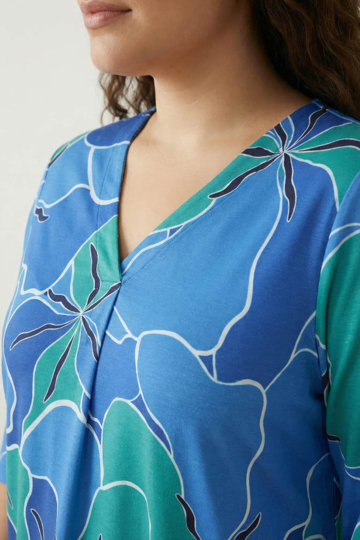 Plus Size Blue Green Abstract Centre Pleat Top