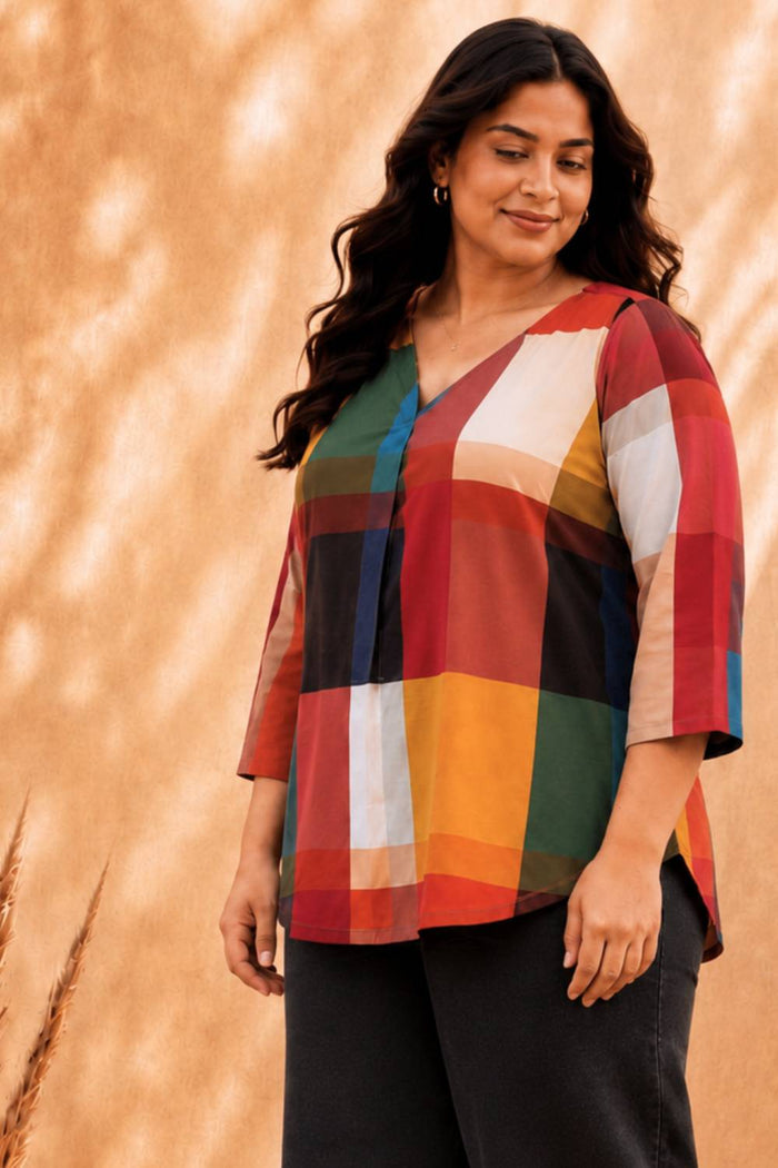 Plus Size Checkered Breeze Print Top