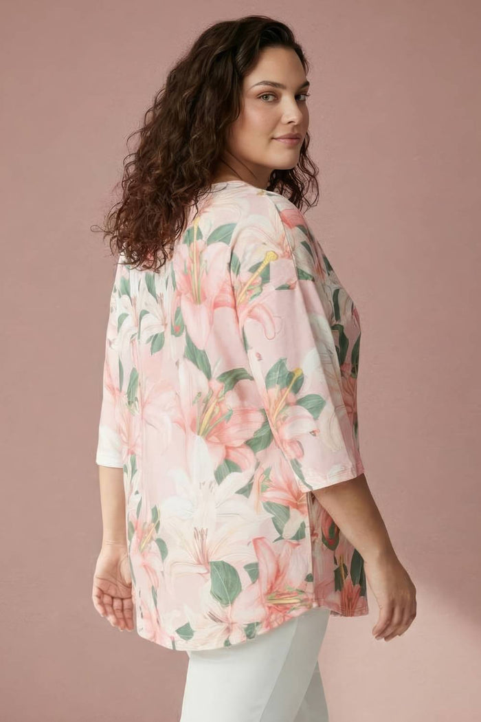 Plus Size Light Pink Floral Centre Pleat Top