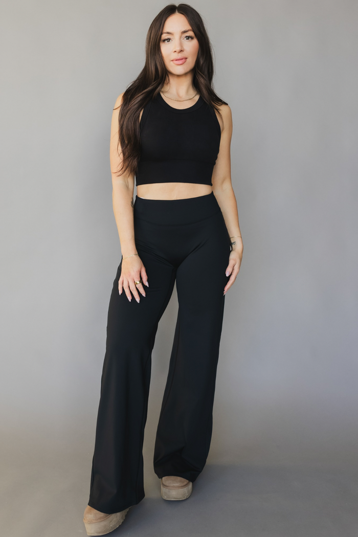 Ribbed Crop *Built in Bra