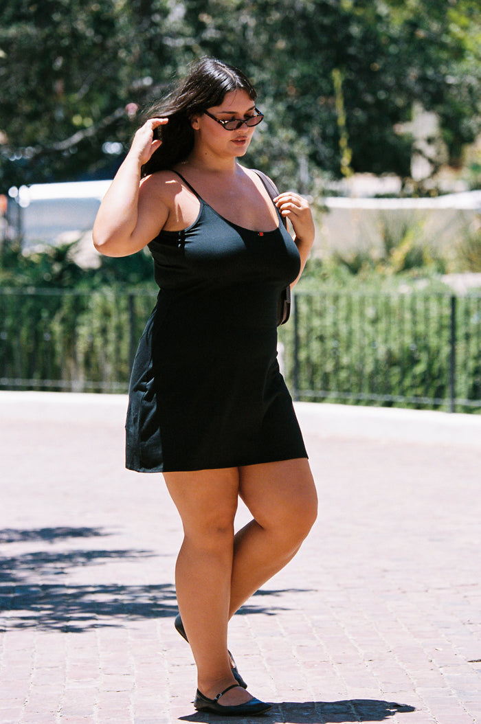 SCOOP BACK CAMI DRESS IN ONYX