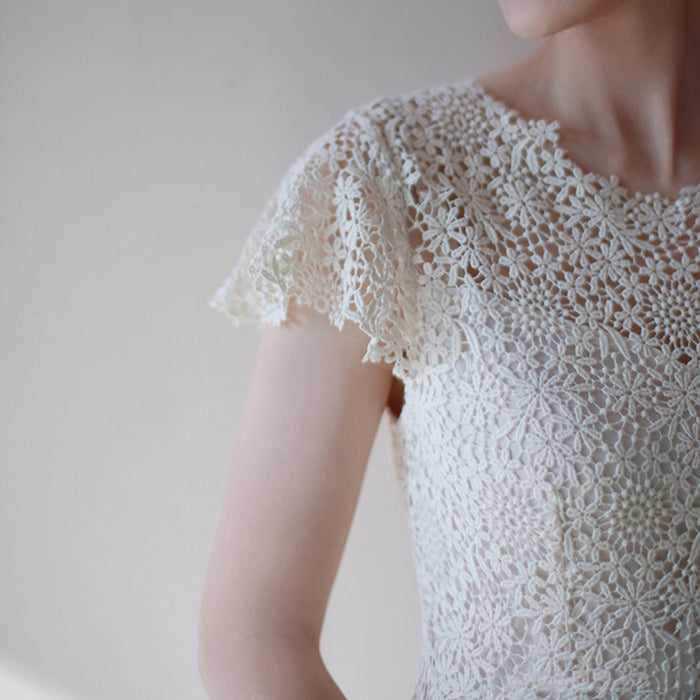 Scoop Short and Tea Length Lace Wedding Dress with Short Sleeve - Rosymae