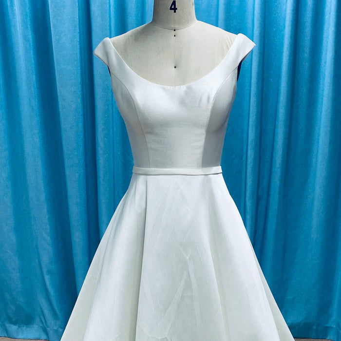 Sleek Tank Top A-line Satin Wedding Dress with Scoop Neckline - Rosymae