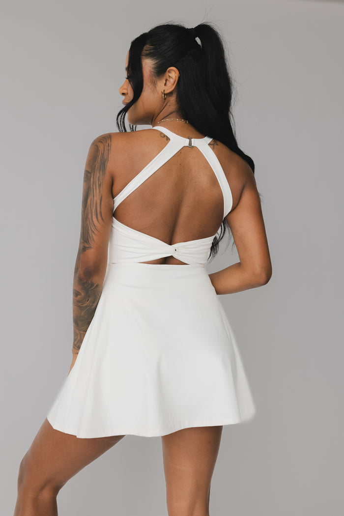 White / 4