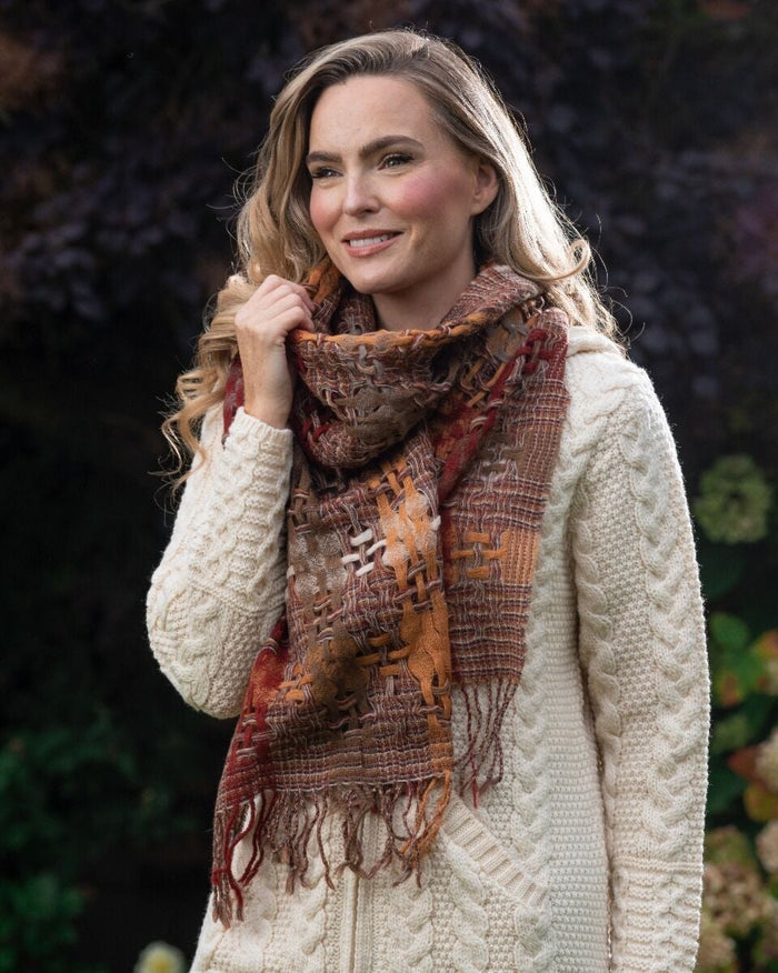 suantrai_brown_open_weave_ee183c49-4011-4395-83a0-3f4a4e417858.jpg