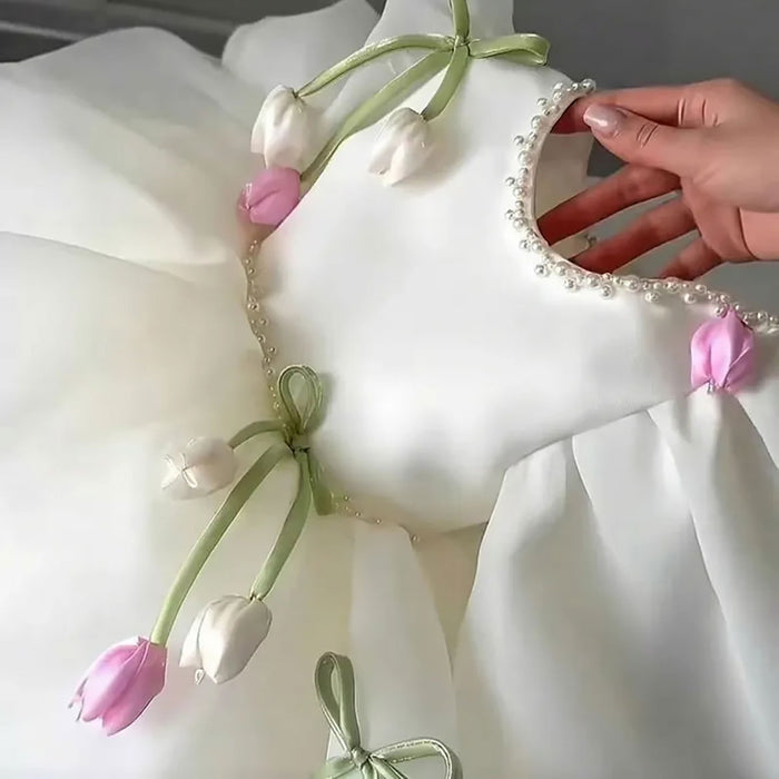 Sweet White Flower Girl Dress with 3D Tulip Flowers Elegant Puff Sleeve Organza Birthday Party Gown D281