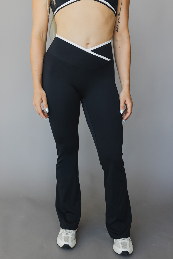 Tina Pant *Flares