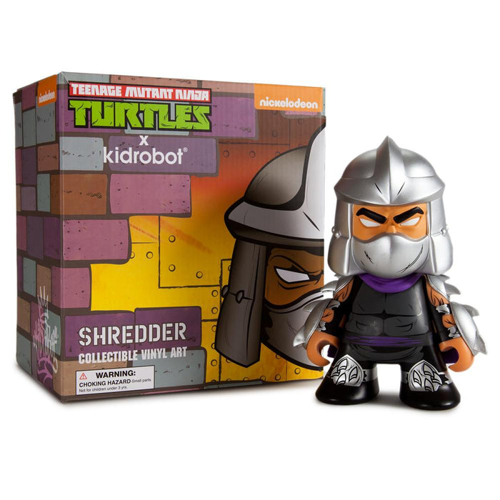 Teenage Mutant Ninja Turtles Shredder 7-inch medium vinyl art figure, detailed depiction of the iconic villain.