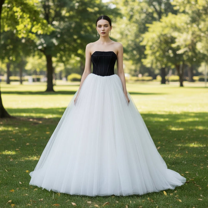 Tulle Black and White Wedding Dress with Strapless Curve Neck A-line - Rosymae