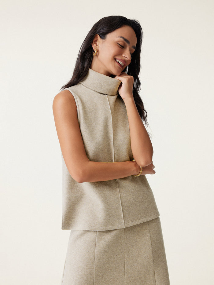OGLmove Turtle Neck Split Hem Top