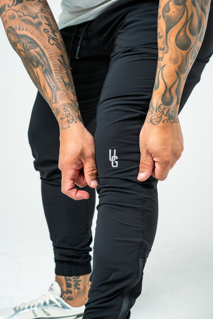 ULTRALIGHT PERFOMANCE JOGGERS X BLACK