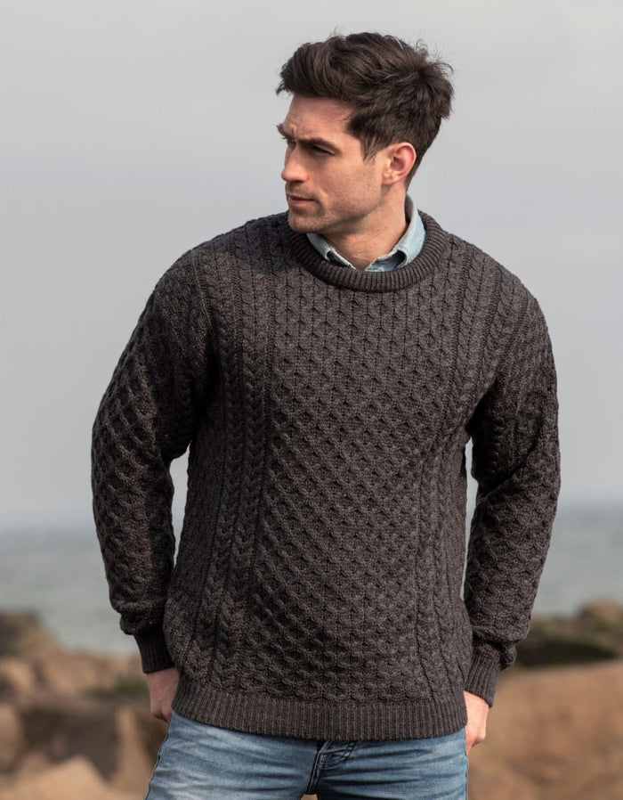 1524-merino-wool-crew-neck-unisex-sweater-c1949_1_c76df7db-a3f8-4cea-aeea-544616446386.jpg
